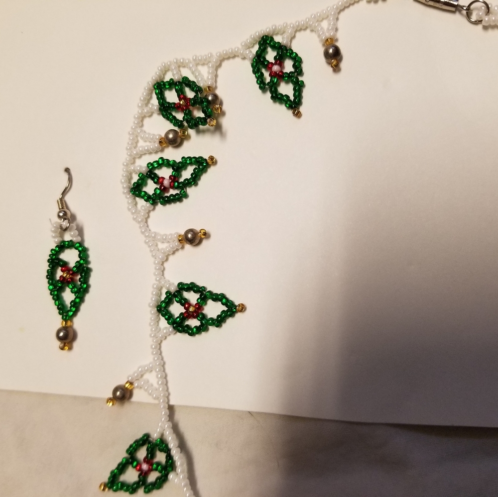 Necklace & Earrings Set